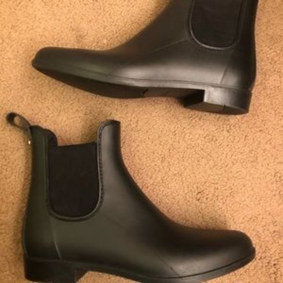 Sam Edelman Shoes - Sam Edelman chelsea rainboots